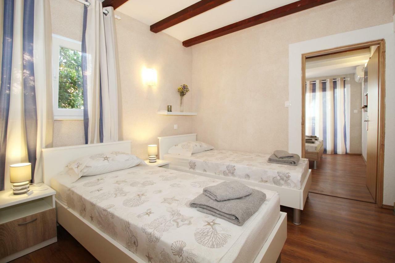 Apartments Palma Bed & Breakfast Medulin Exterior photo